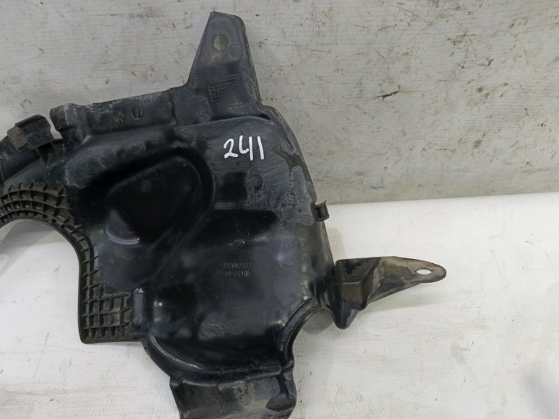 Защита двигателя Lada Xray 2021