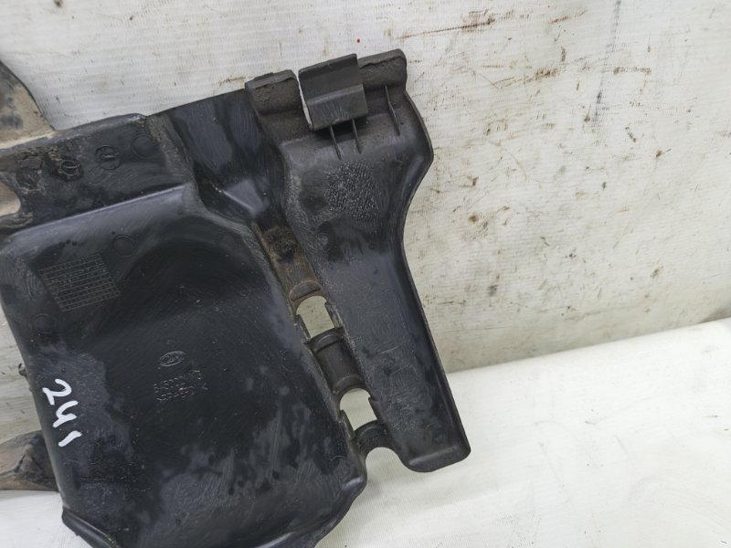 Защита двигателя Lada Xray 2021