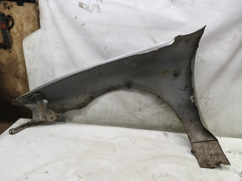 Крыло TOYOTA Corolla Levin 1993
