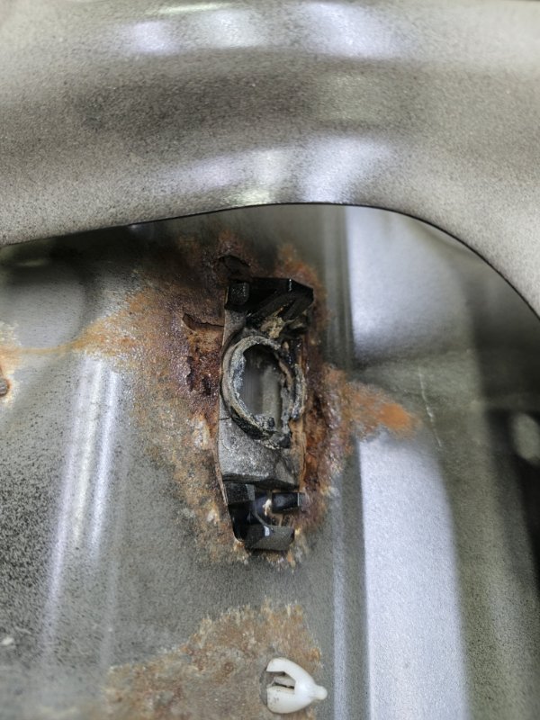 Крышка багажника Toyota Camry 2002 XV30