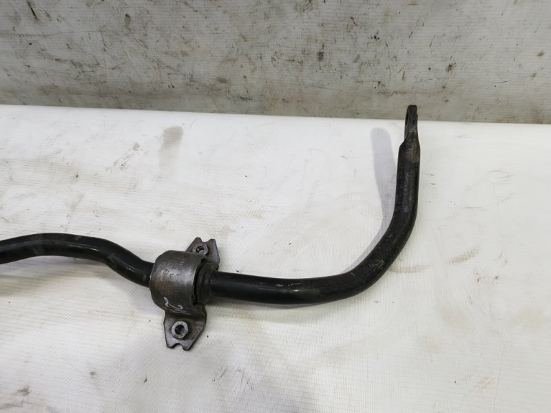 Стабилизатор Volkswagen Jetta 2008