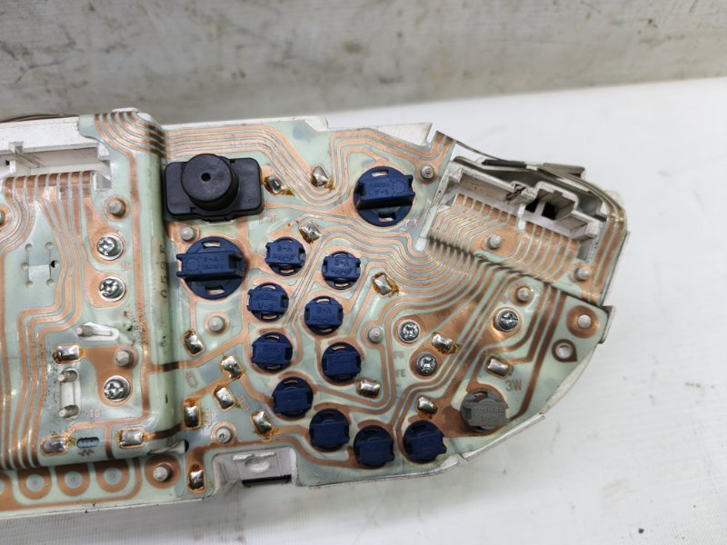 Панель приборов TOYOTA Corolla Levin 1993