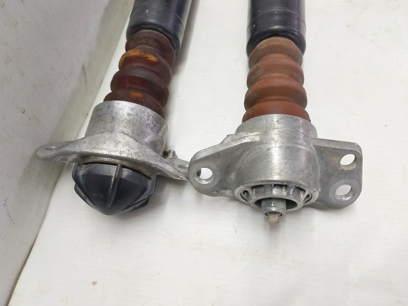 Амортизатор Skoda Rapid 2018