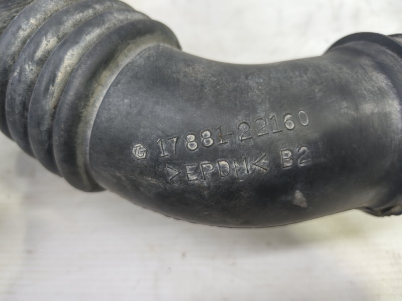 Патрубок воздушного фильтра Toyota Corolla 2008 E150