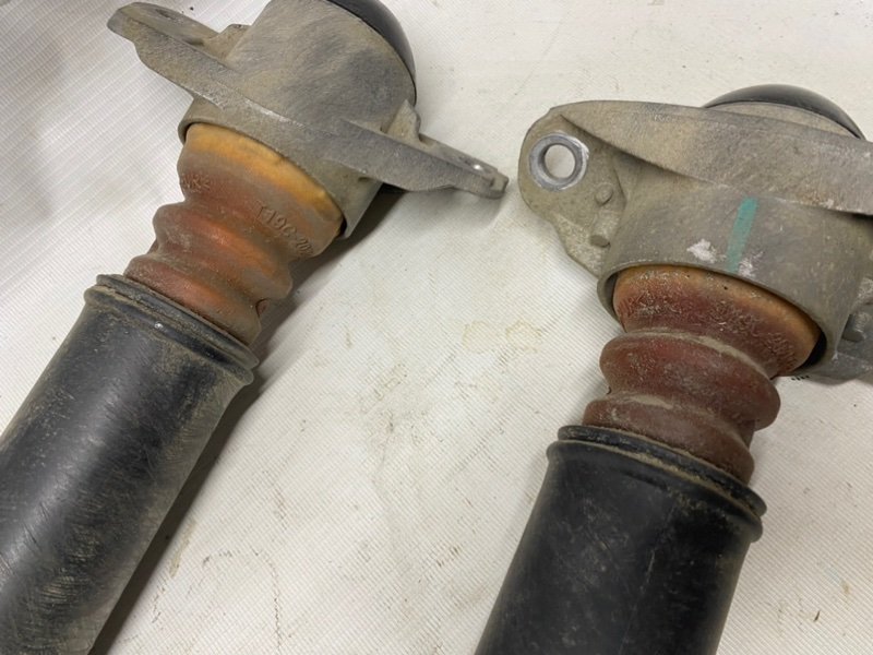 Амортизатор Omoda C5 2023