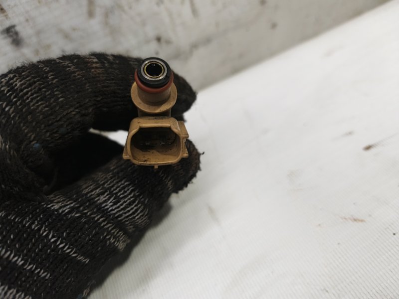 Форсунка Toyota Corolla 2008 E150