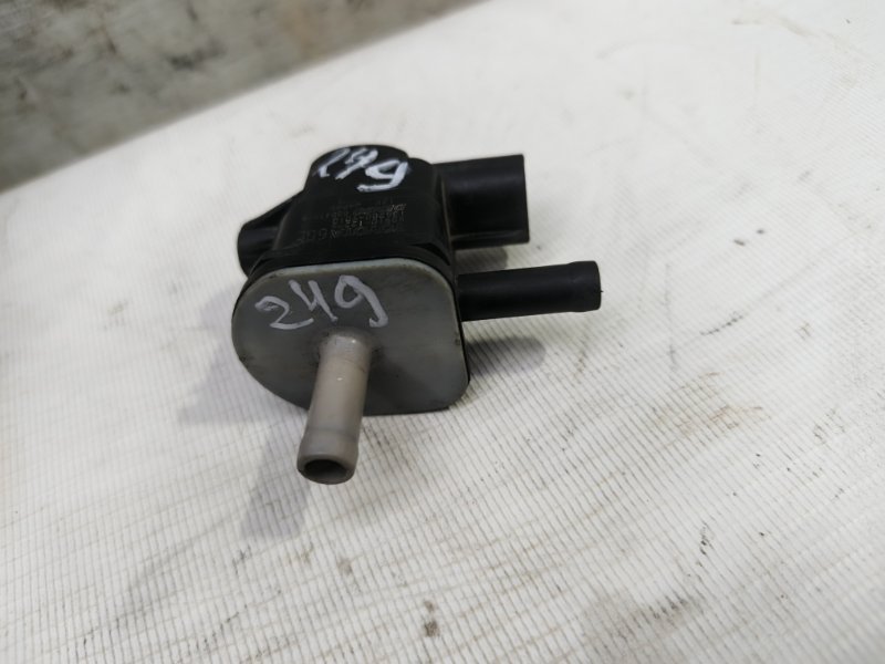 Клапан вакуумный Toyota Corolla 2008 E150