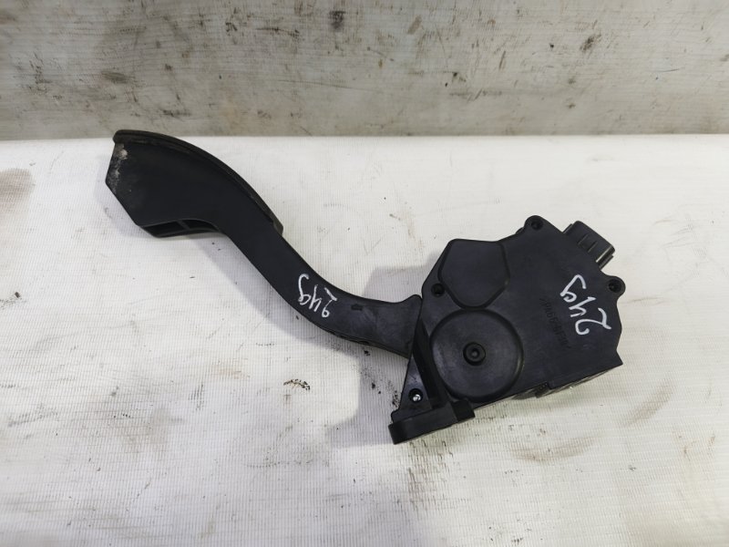 Педаль газа Toyota Corolla 2008 E150