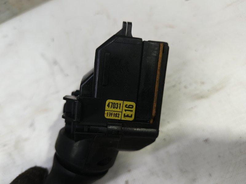 Подрулевой переключатель дворников Toyota Corolla 2008 E150