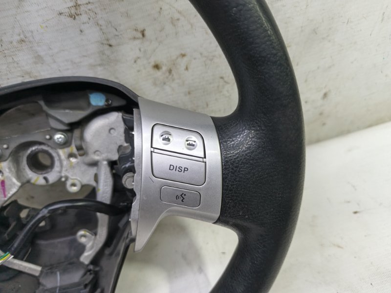 Кнопки руля Toyota Corolla 2008 E150