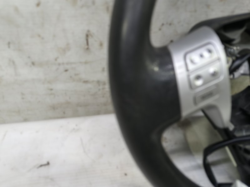 Кнопки руля Toyota Corolla 2008 E150