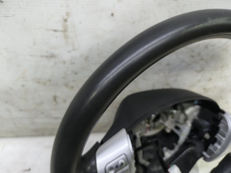 Кнопки руля Toyota Corolla 2008 E150