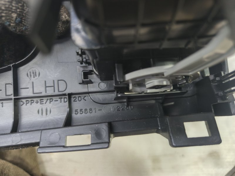 Дефлектор воздушный Toyota Corolla 2008 E150