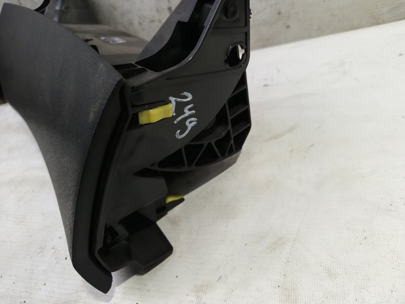 Бардачок Toyota Corolla 2008 E150