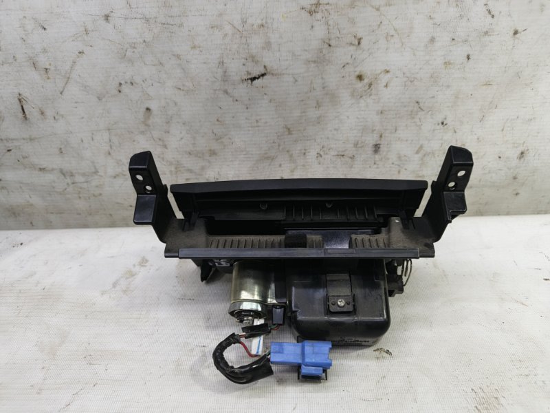 Пепельница Toyota Corolla 2008 E150