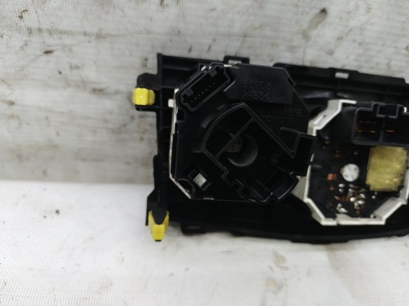 Блок управления климат-контролем Toyota Corolla 2008 E150