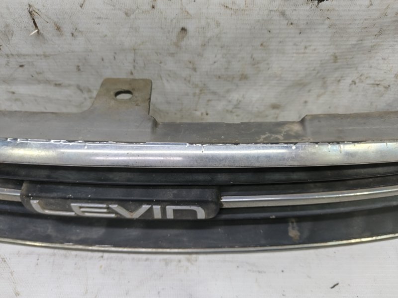 Решетка радиатора TOYOTA Corolla Levin 1993