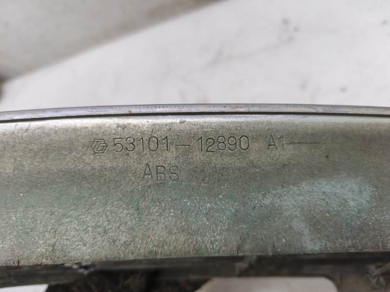 Решетка радиатора TOYOTA Corolla Levin 1993