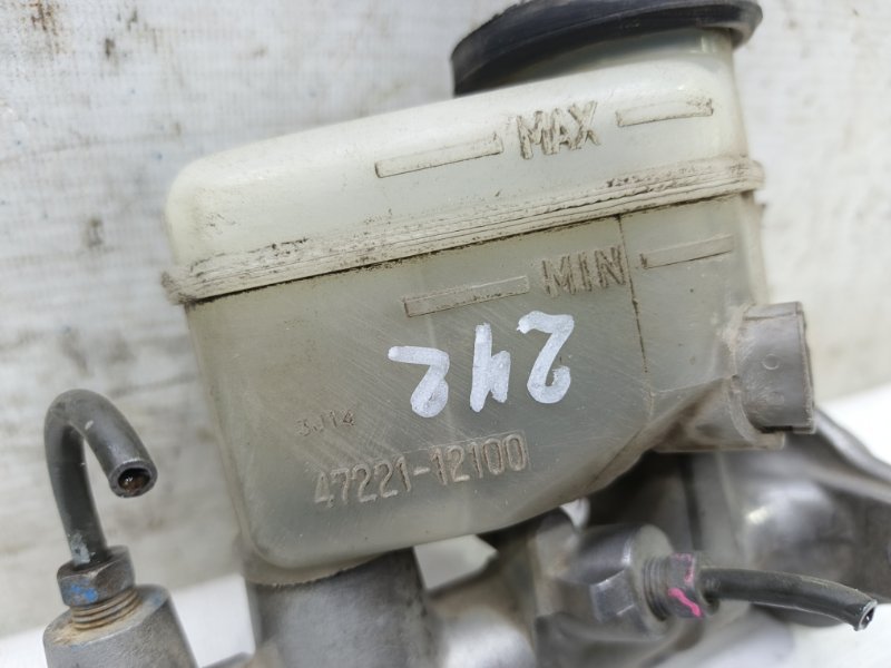 Главный тормозной цилиндр TOYOTA Corolla Levin 1993