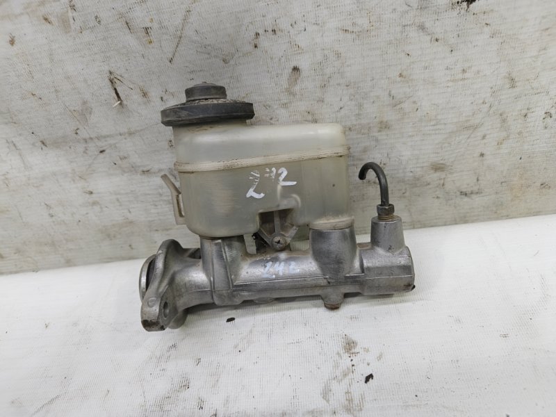 Главный тормозной цилиндр TOYOTA Corolla Levin 1993