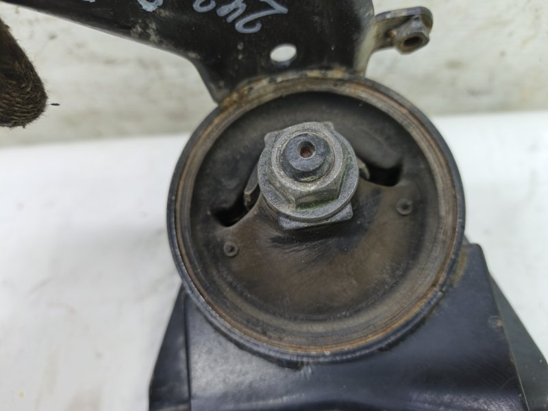 Подушка двигателя TOYOTA Corolla Levin 1993