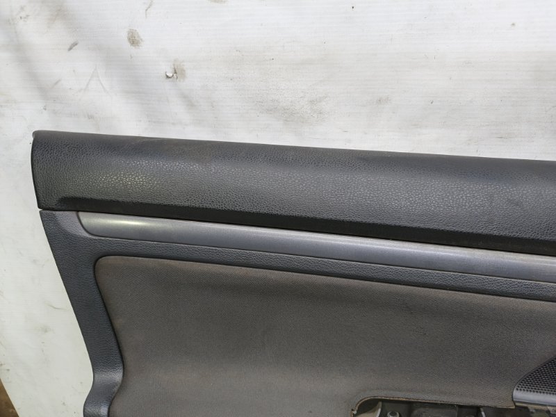Обшивка двери Volkswagen Jetta 2008