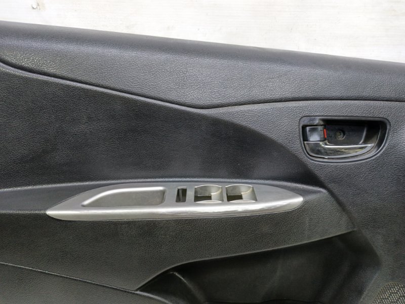 Обшивка двери Lifan X50 2017