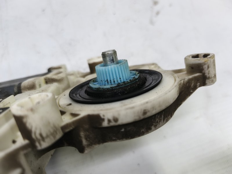 Моторчик стеклоподъемника Volkswagen Jetta 2008