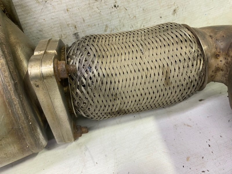 Глушитель Audi Q7 4L