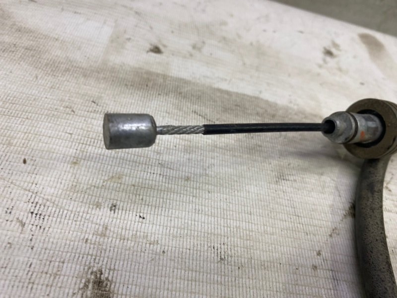 Трос ручника Hyundai Solaris 2014 RB