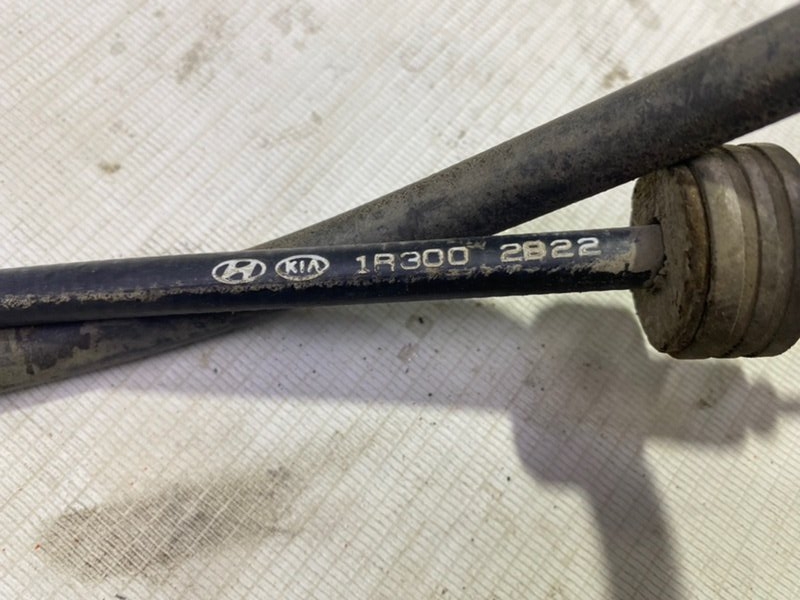 Трос ручника Hyundai Solaris 2014 RB