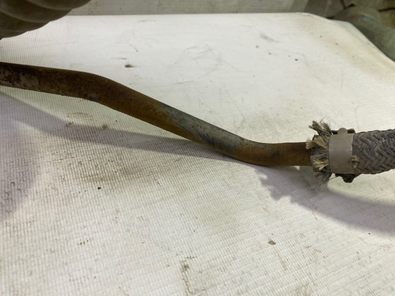 Горловина топливного бака TOYOTA Corolla Levin 1993