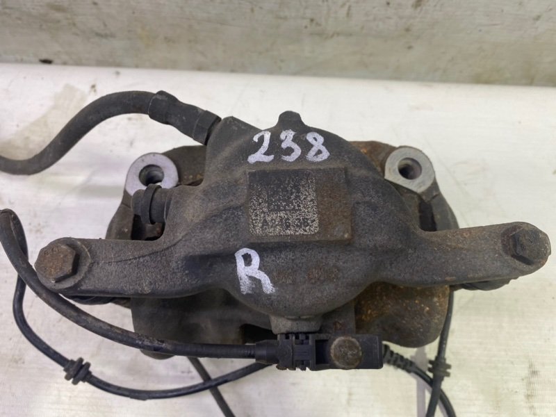 Суппорт Mercedes CLA - Class 2015 CLA 180