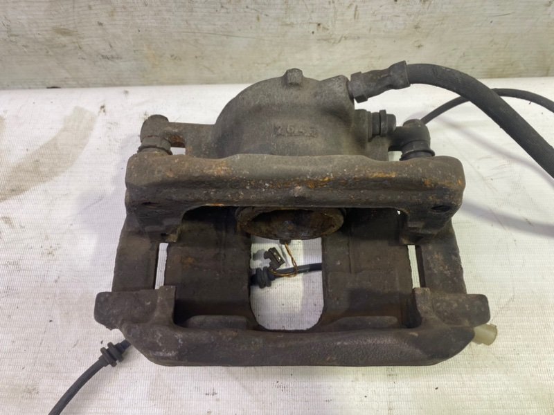 Суппорт Mercedes CLA - Class 2015 CLA 180