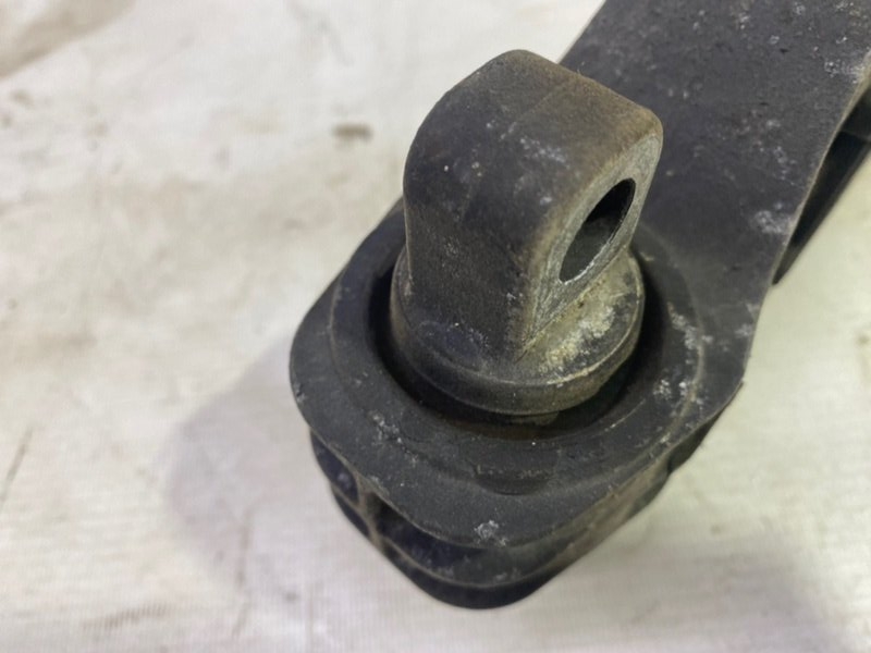 Подушка двигателя Mercedes CLA - Class 2015 CLA 180