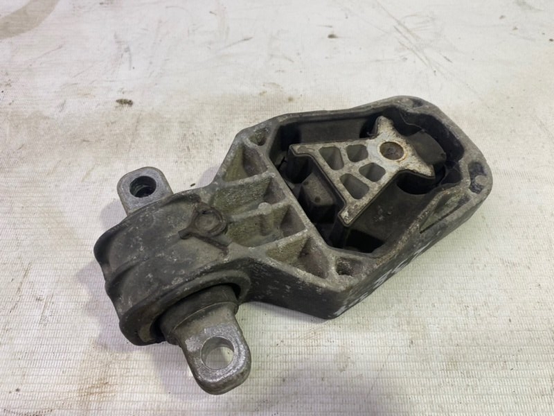 Подушка двигателя Mercedes CLA - Class 2015 CLA 180