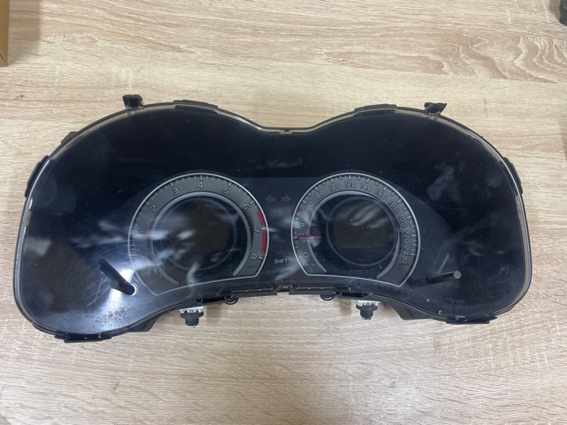 Панель приборов Toyota Corolla 2008 E150