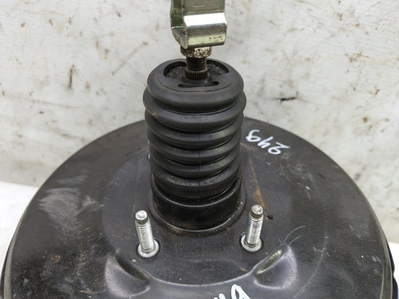 Вакуумный усилитель Toyota Corolla 2008 E150