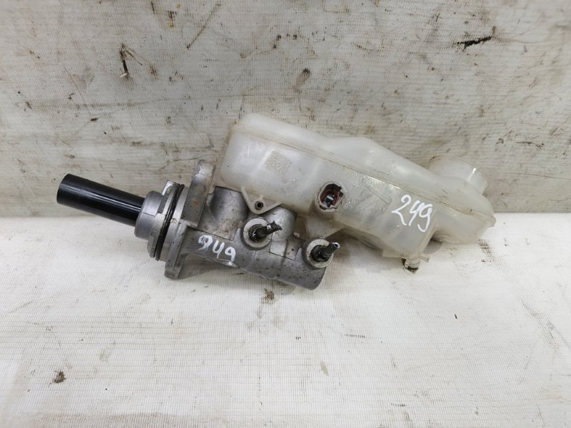 Главный тормозной цилиндр Toyota Corolla 2008 E150