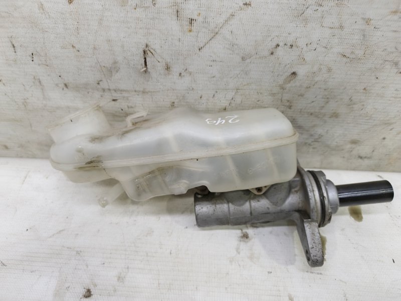 Главный тормозной цилиндр Toyota Corolla 2008 E150