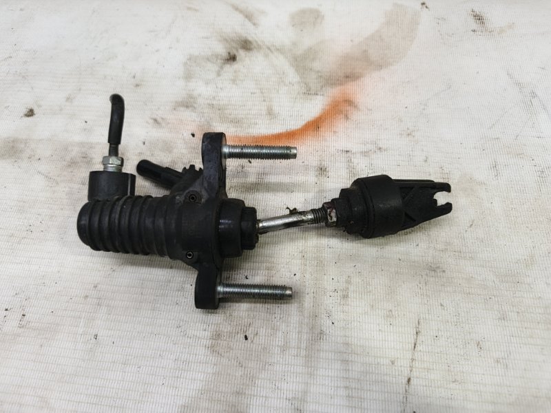 Цилиндр сцепления главный Toyota Corolla 2008 E150