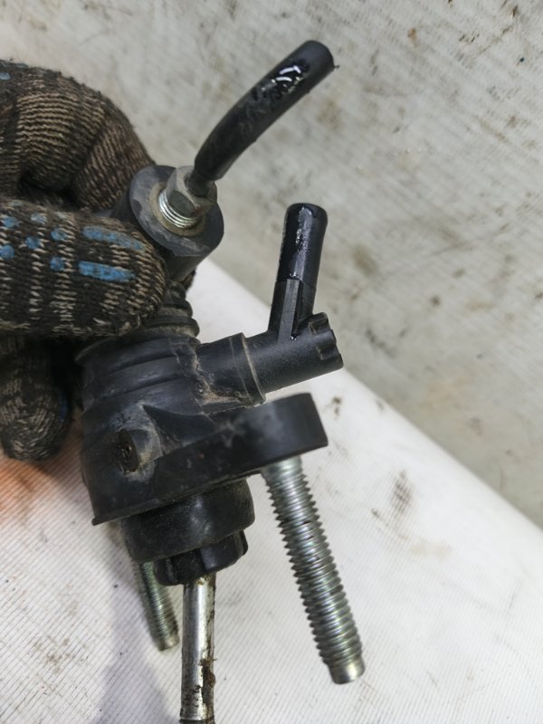 Цилиндр сцепления главный Toyota Corolla 2008 E150