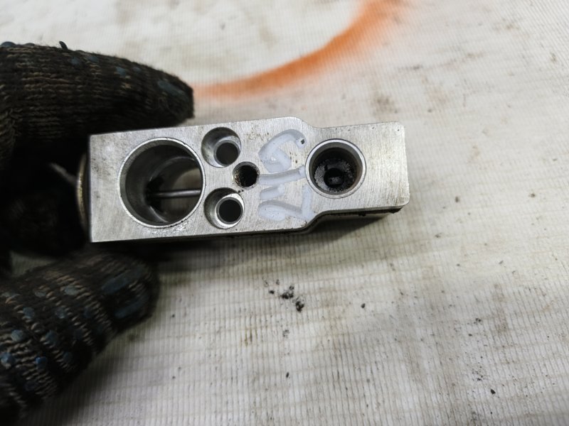 Клапан кондиционера Toyota Corolla 2008 E150