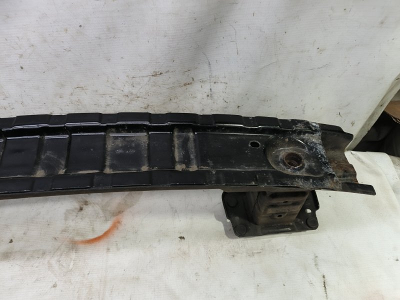 Усилитель бампера Mercedes CLA - Class 2015 CLA 180