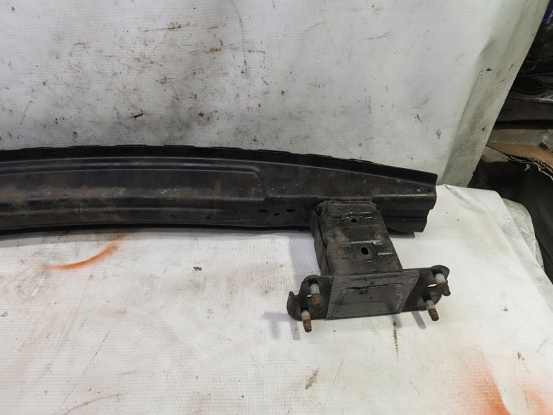 Усилитель бампера Mercedes CLA - Class 2015 CLA 180