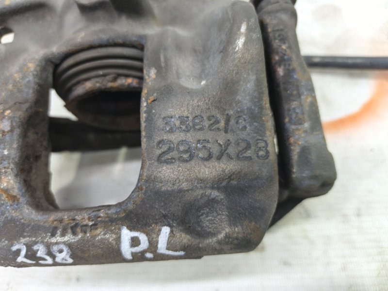 Суппорт Mercedes CLA - Class 2015 CLA 180