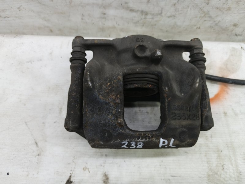 Суппорт Mercedes CLA - Class 2015 CLA 180