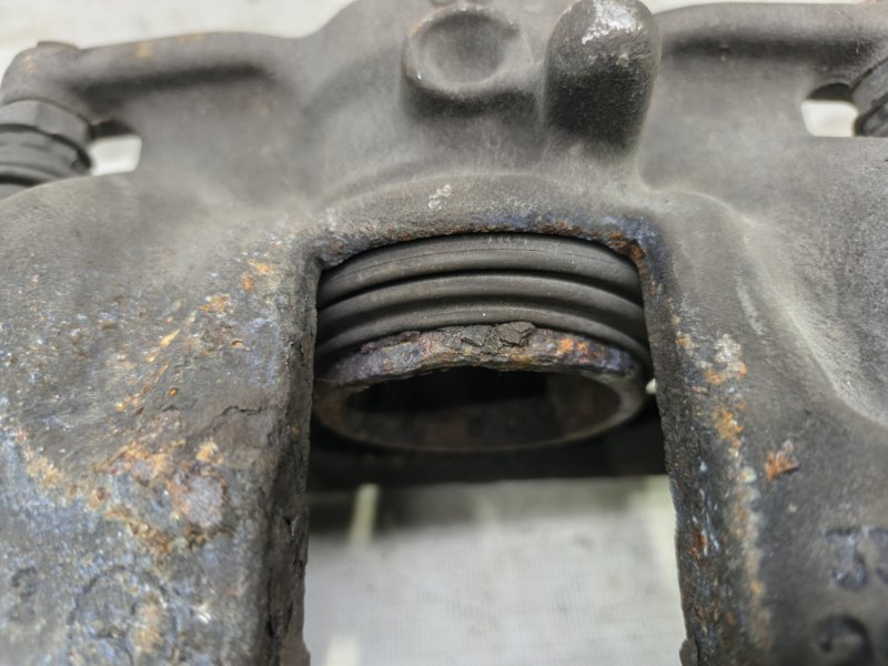 Суппорт Mercedes CLA - Class 2015 CLA 180