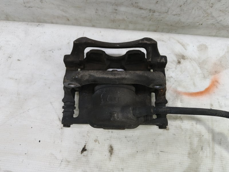 Суппорт Mercedes CLA - Class 2015 CLA 180