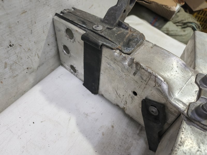 Усилитель бампера Mercedes CLA - Class 2015 CLA 180